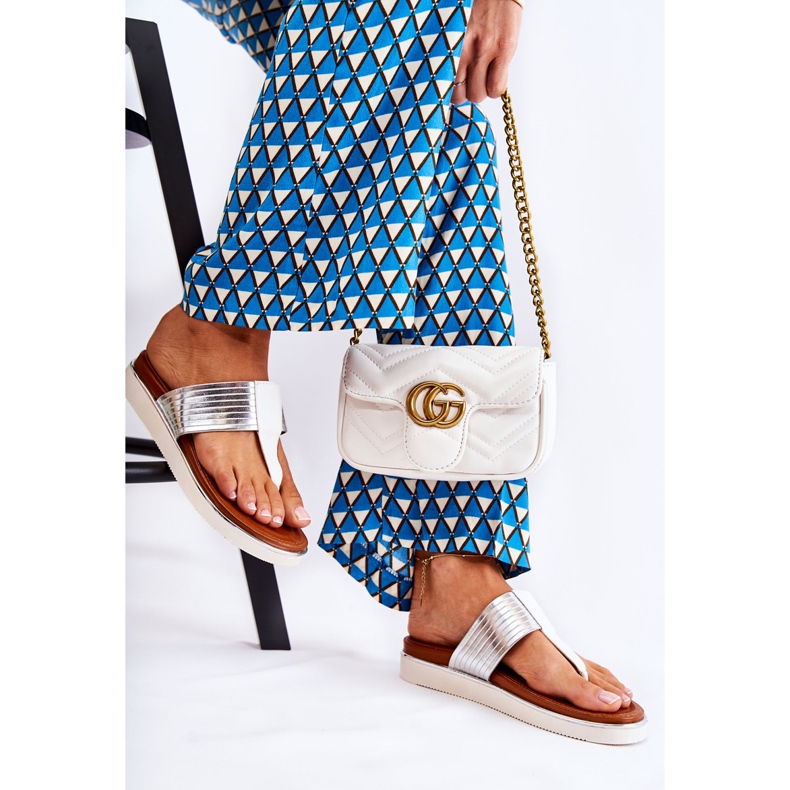 Naisten sandaalit, valkoinen ja hopea Morissa 2