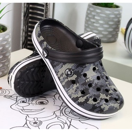 American Club Jr.AM445A mustat vaahtomuovitossut 1