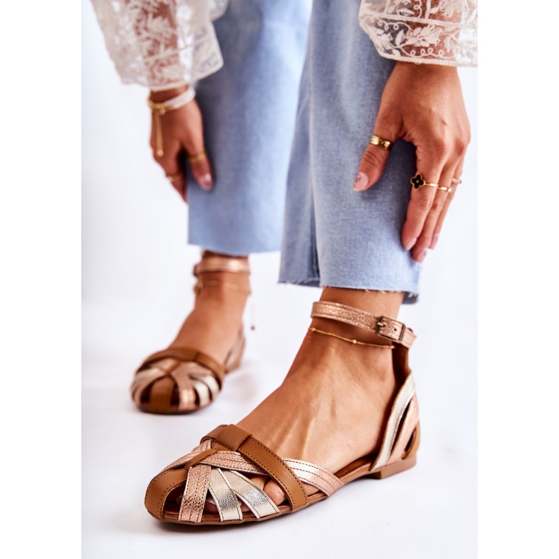 Naisten nahkasandaalit Maciejka 01924-32 Kullanruskea 2