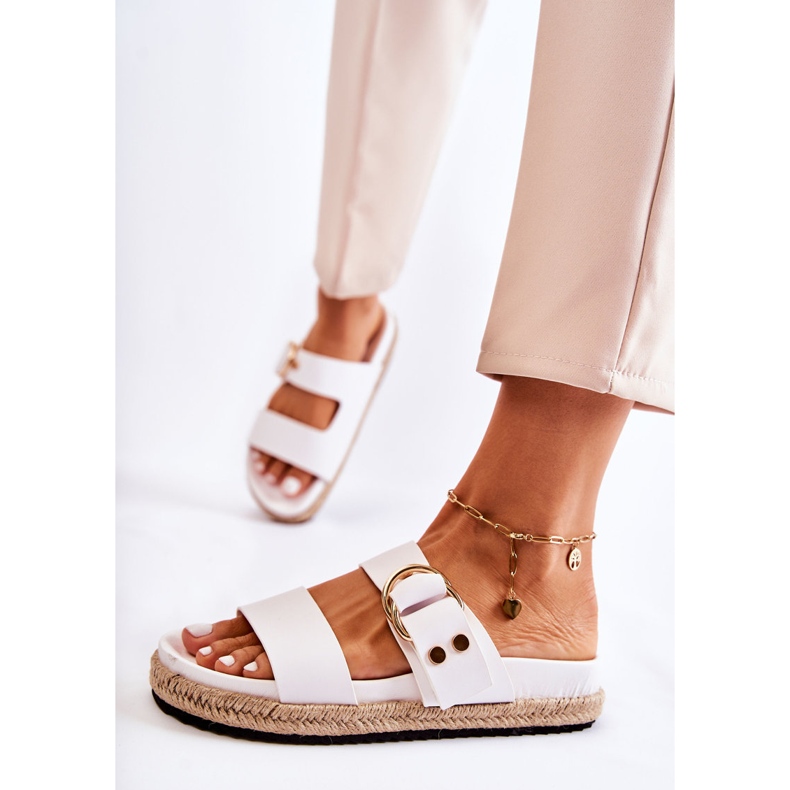 FB1 Muodikkaat naisten valkoiset Penelope-tossut valkoinen 2