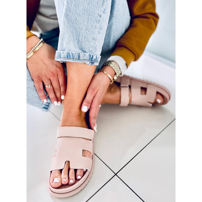 Tawny Beige naisten tossut 1