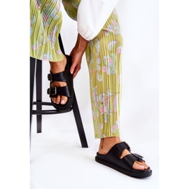 PJ1 Naisten klassiset mustat tossut Weston 2