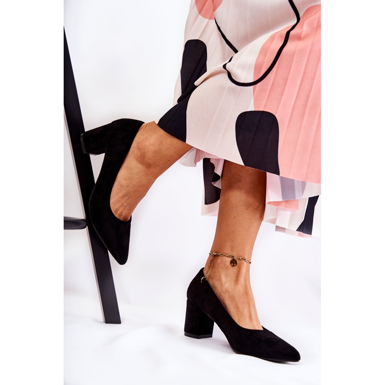 PS1 Klassiset mokkanahkapumput baarissa, musta lensi 2