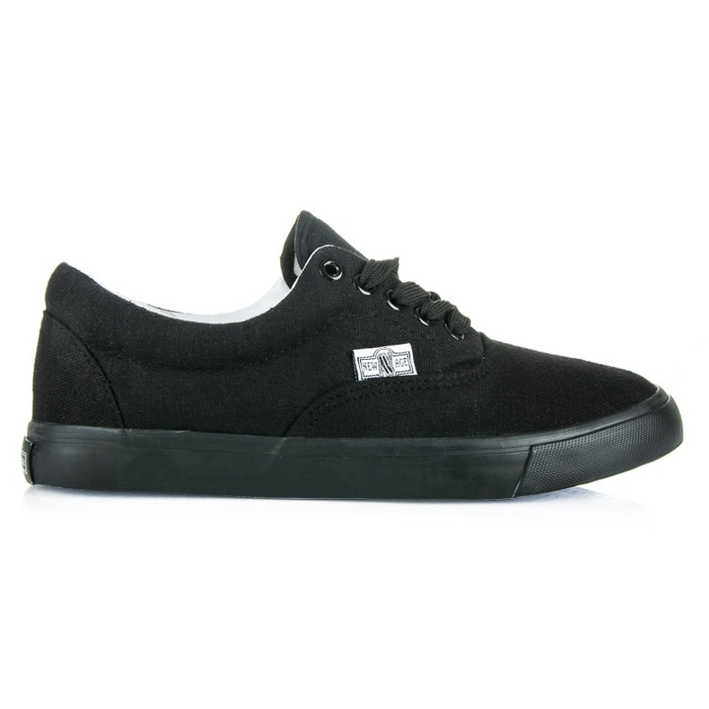 New Age Valmentajat musta 2