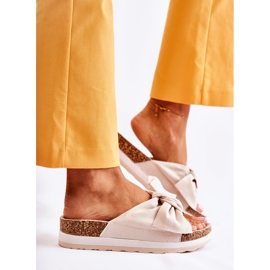 PG1 Tossut beigellä niin mukavalla alustalla 2