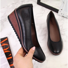 Mustat kiilapumput W Vinceza 1