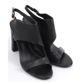 Jessica Mustat korkeakorkoiset sandaalit 2