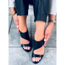 Jessica Mustat korkeakorkoiset sandaalit 1