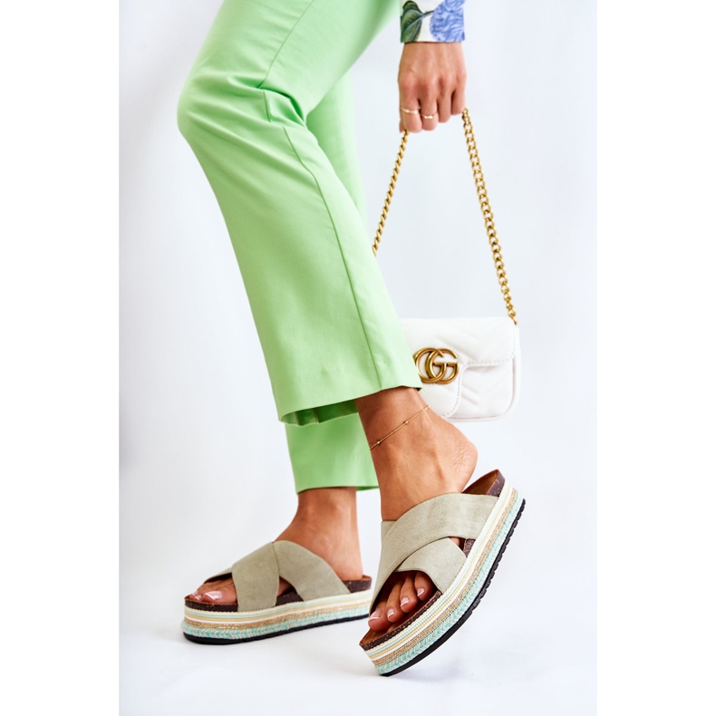 PG1 Naisten mokkanahkaiset tossut vihreällä Neriko-tasolla 2