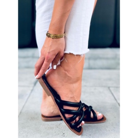 Zola Black naisten tossut musta 1