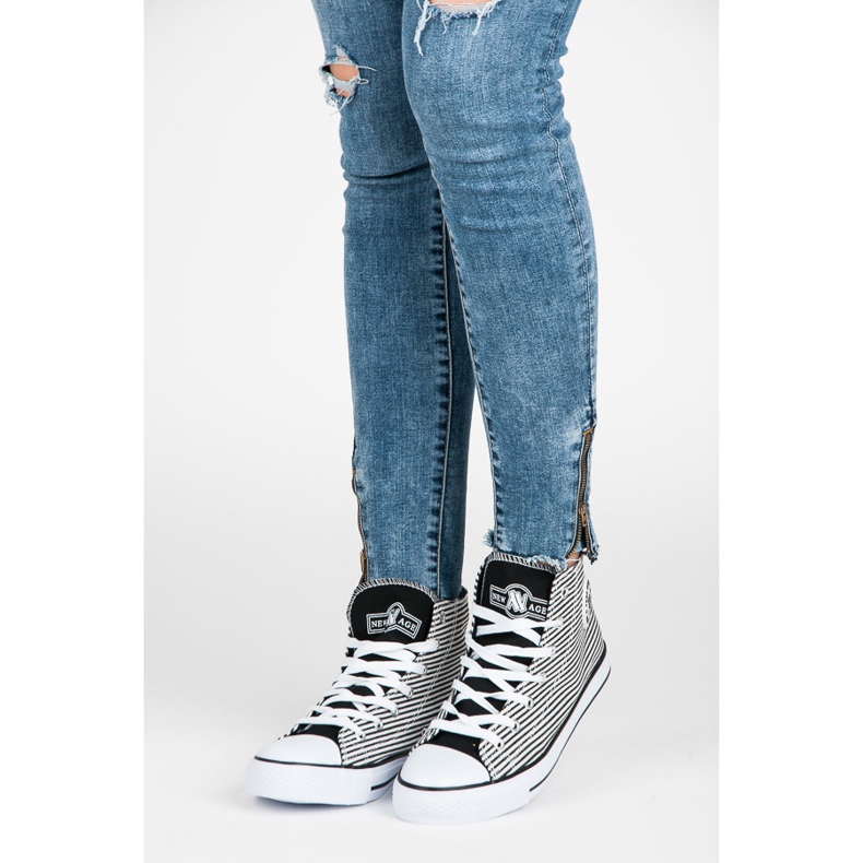 New Age High Tennarit valkoinen musta 2