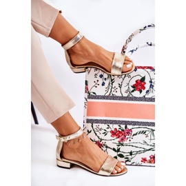 PA2 Naisten kultaiset Shanley-nahkasandaalit kultainen 2