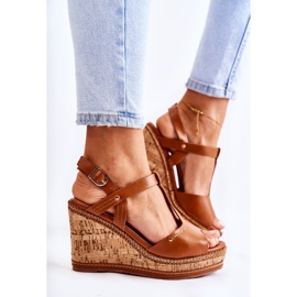 PG1 Klassiset nahkasandaalit ruskealla Valorin-kiilalla 2