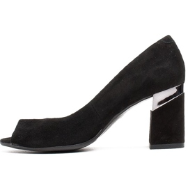 Marco Shoes Musta mokkanahkainen pumppu, jossa metallinen kantapää 2