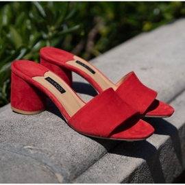 Marco Shoes Marcon naisten tossut, jotka on valmistettu luonnollisesta mokkanahasta punainen 1