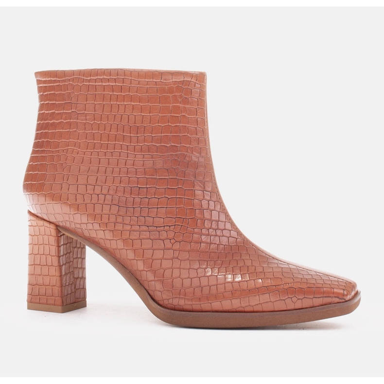 Marco Shoes Yhdistetyt saappaat, jotka on valmistettu kahdentyyppisestä nahasta ruskea 1