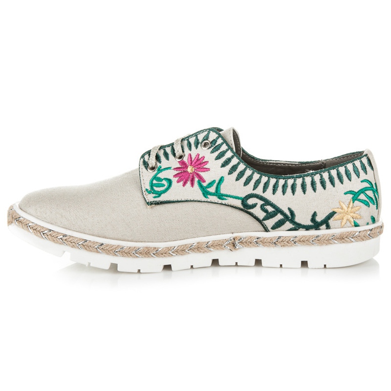 Kylie Naisten kengät brodeerauksella ruskea 1