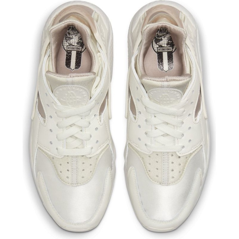 Nike Air Huarache W DH4439-104 kengät valkoinen 1