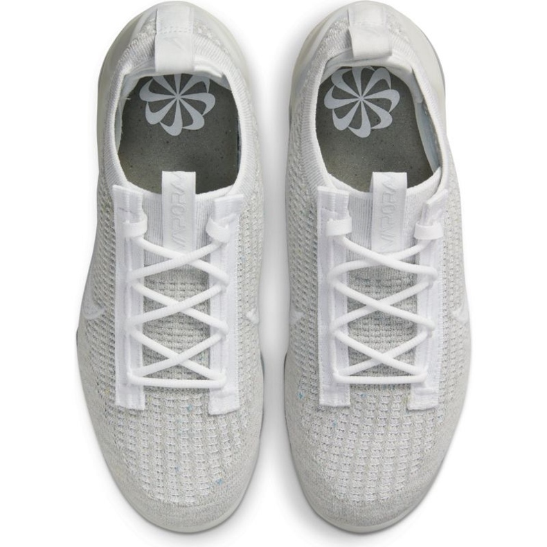 Nike Air Vapormax 2021 Fk W DC4112-100 valkoinen 1