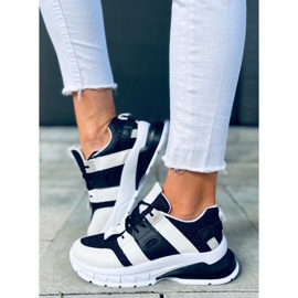 Riley Black naisten tennarit valkoinen musta 2