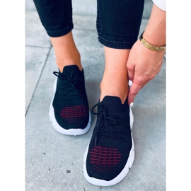 Harri Mustat sukat punainen 2