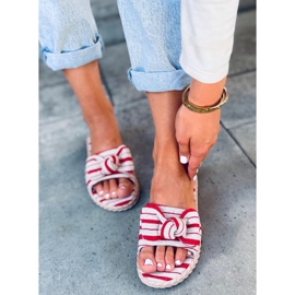 Adana Red naisten tossut beige musta 1