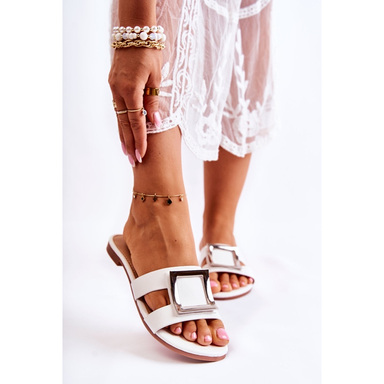 PG1 Naisten nahkaiset tossut valkoisella Roysa-koristeella valkoinen 1