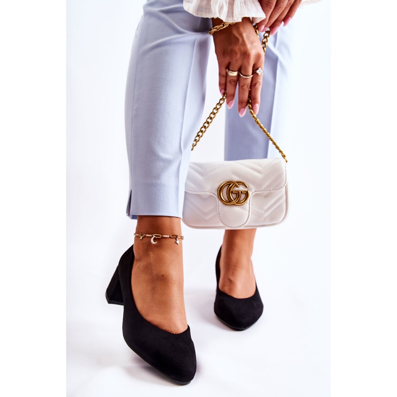 Mokkanahkapumput matalakorkoisella mustalla Torinolla 2