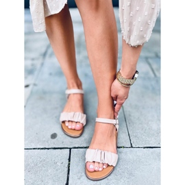 Daisy Beige naisten sandaalit 1