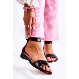 Naisten mustat Shanley-lakatut sandaalit 1