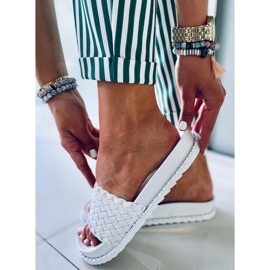 Edna White naisten tossut valkoinen 1