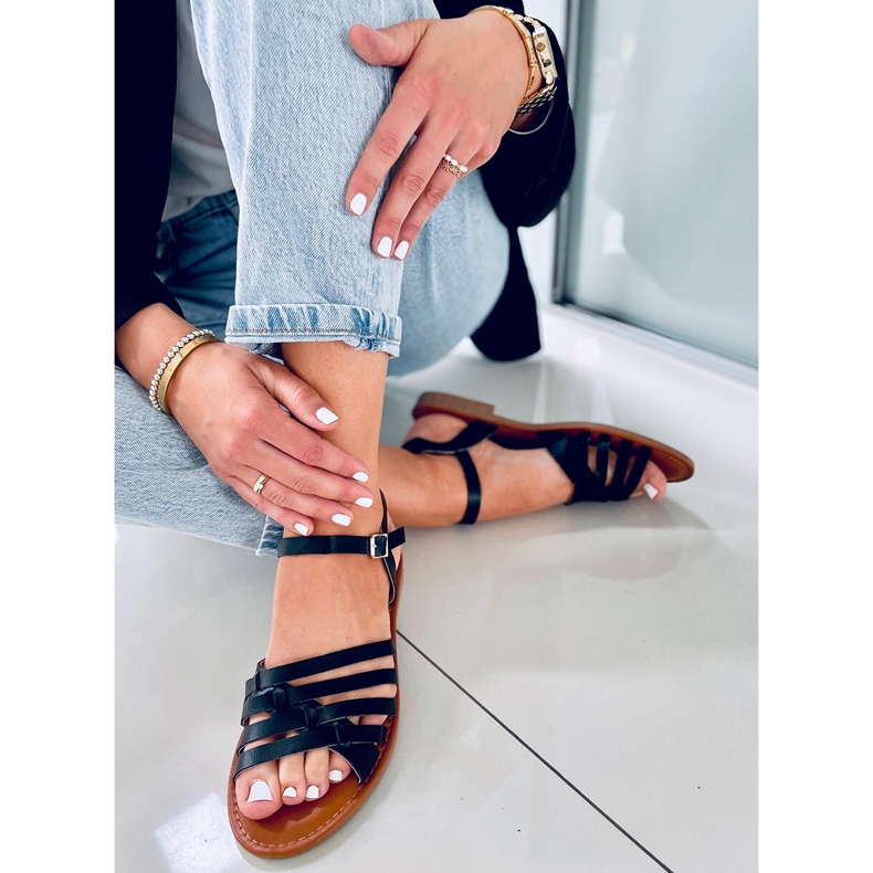 Spokey Black naisten sandaalit musta 1