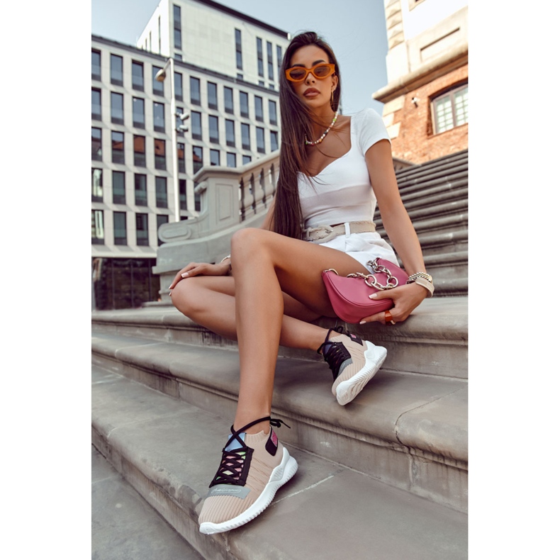 Naisten urheilukengät Slip-on tennarit Beige Klayra 2