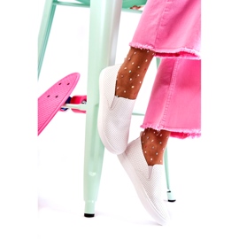 FK2 Naisten valkoiset Viviana Slip-On -kengät valkoinen 3