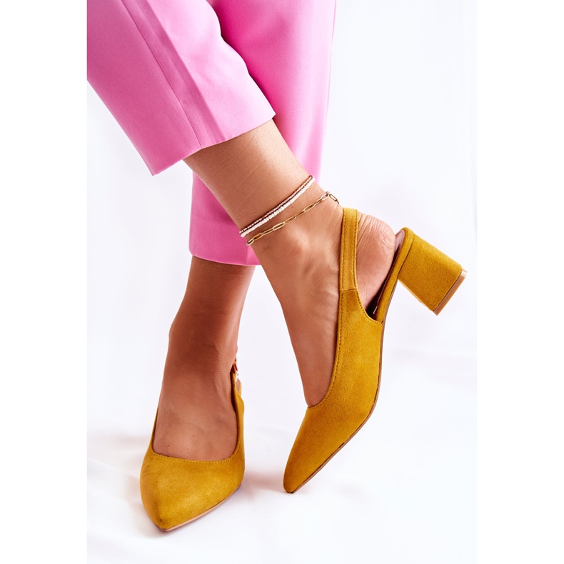 WS1 Suede Pumps In Spitz Yellow Ashley keltainen 2