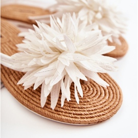 Naisten varvastossut, joissa kangaskoriste valkoinen Eviana 2