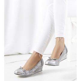 Hopeanväriset Blance-lenkkarit 2