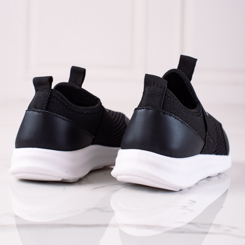 Shelovet lasten urheilukengät mustat 1