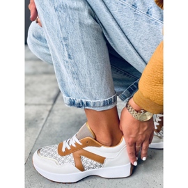 Akira valkoiset tennarit valkoinen ruskea 1