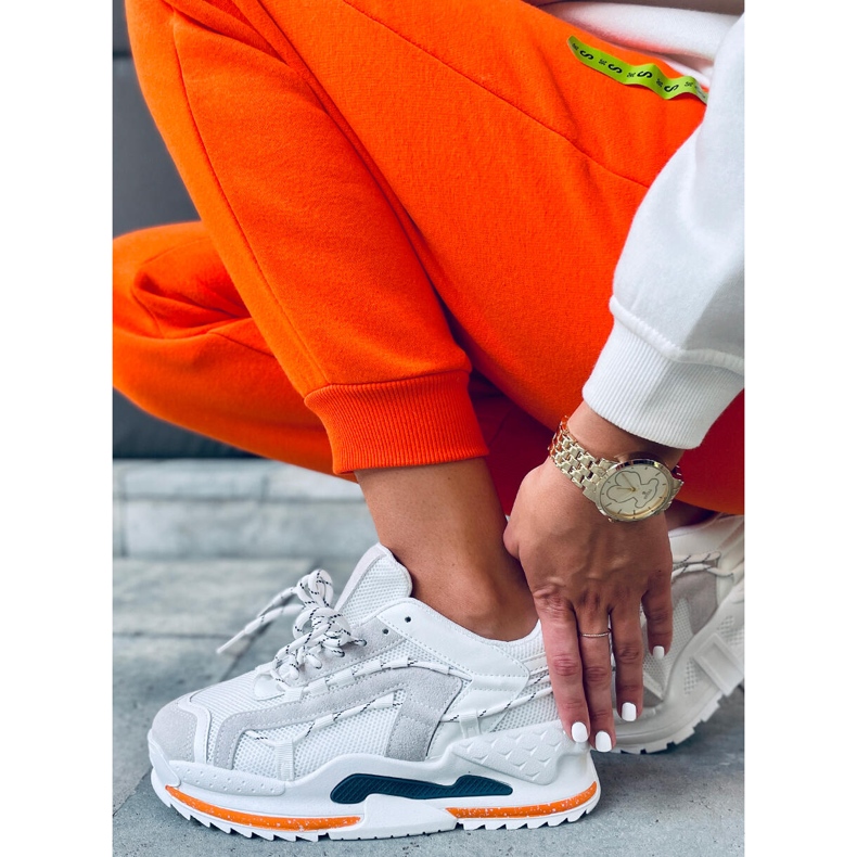 Kina White naisten urheilukengät valkoinen 1