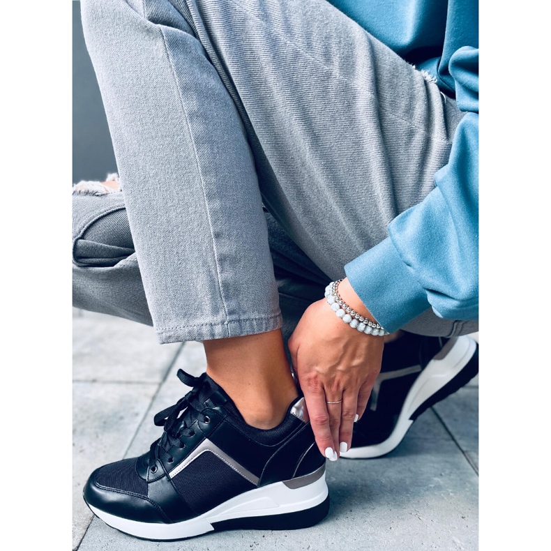 Wisto Black wedge lenkkarit musta 1