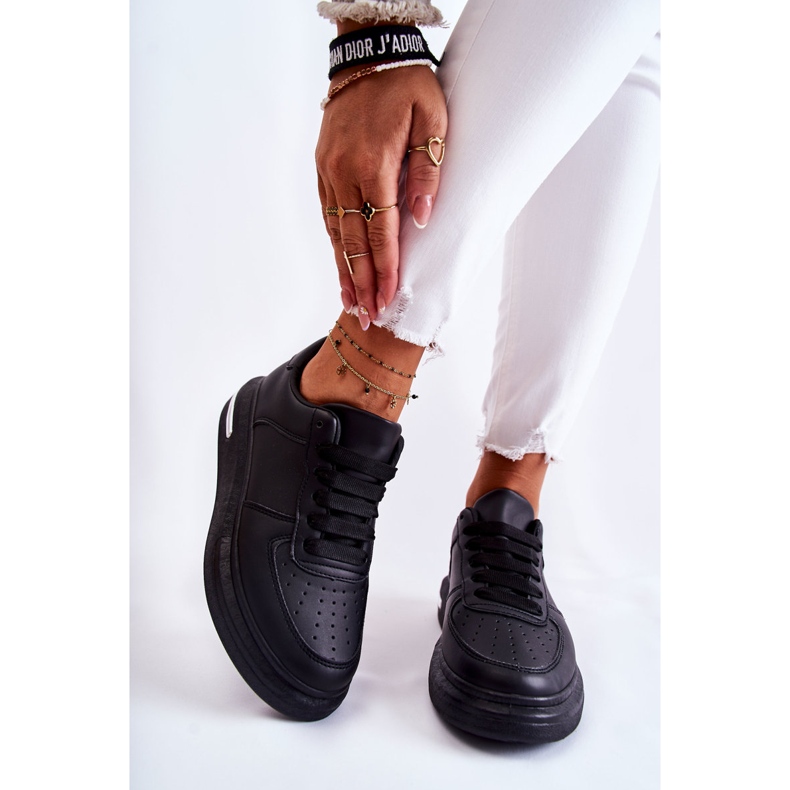 PG1 Klassiset mustat Jennys nahkaiset urheilukengät 1