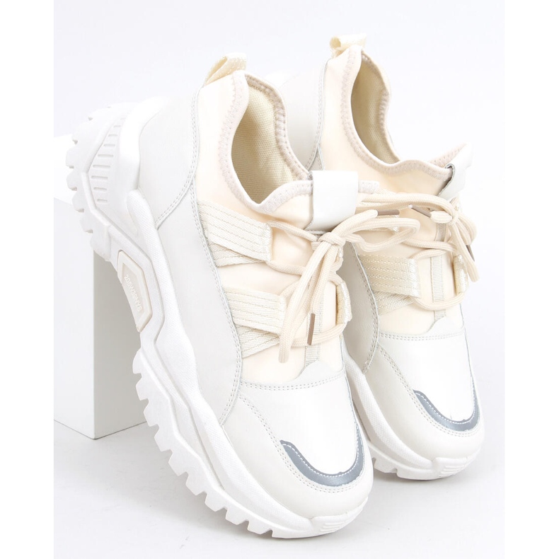 Aston Beige tennarit 2