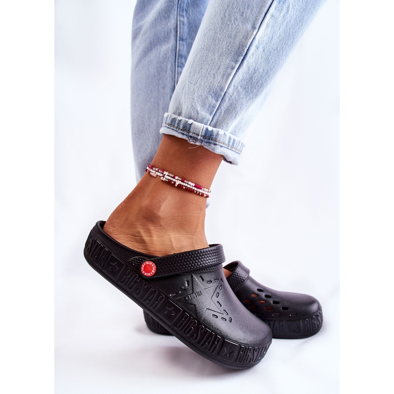 Naisten kevyet tossut Kroks Big Star II275001 musta 1