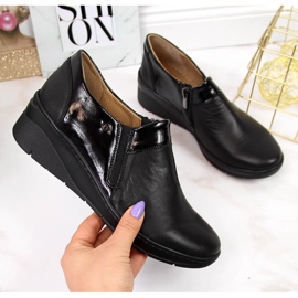 Mukavat nahkaiset naisten kengät mustat Helios 348 2