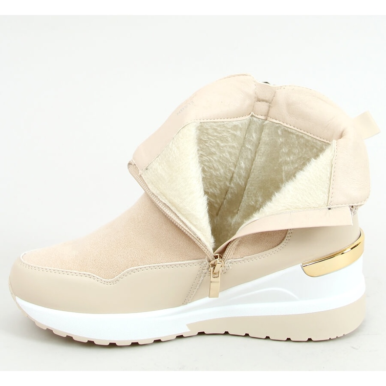 Saappaat urheilullisella Zazul Beigellä pohjalla 1