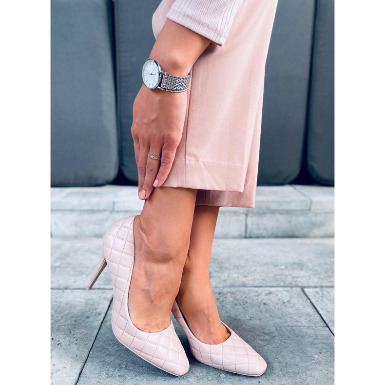 Naisten tikatut korkkarit Modi Beige 2