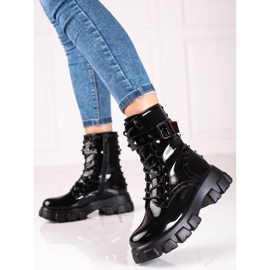 Lakatut Shelovet naisten mustat laukut nastoilla 1