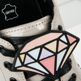 Betler Timanttilakatut lenkkarit harmaa 1