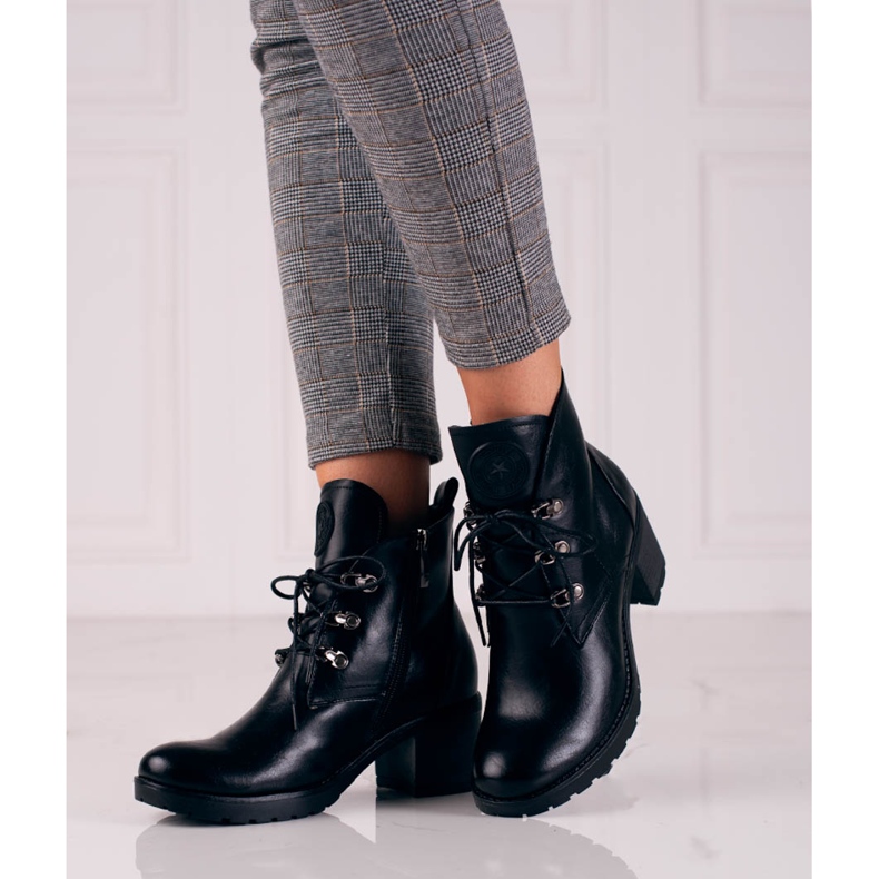 W. Potocki Naisten Potocki mustat korkokengät 1